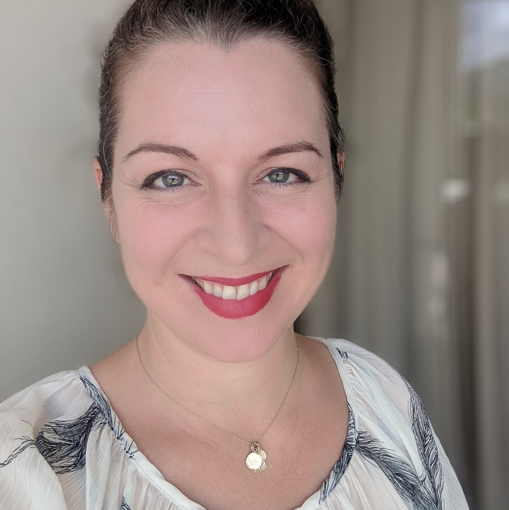 Meet your Posher, Christine